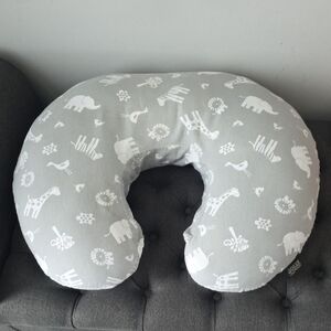 Jolly Jumper Nursing Pillow